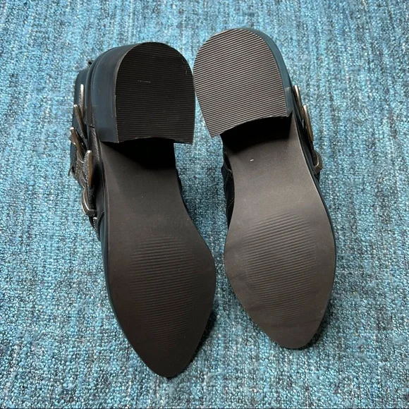 Steve Madden Billey Leather Ankle Booties in Black - Picture 6 of 9